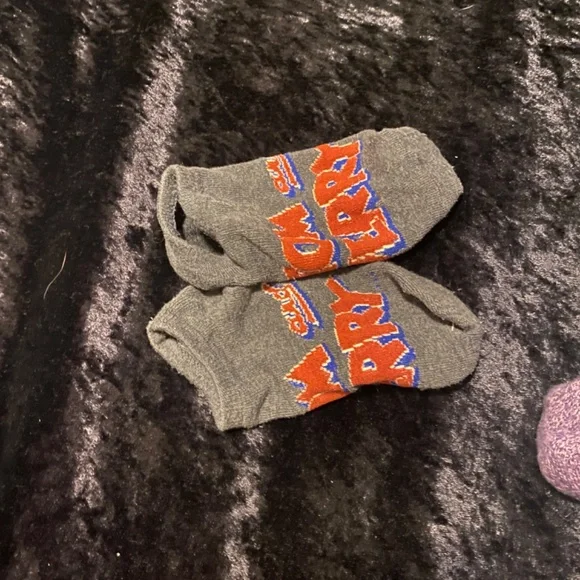 SOCKS - Picture 8 of 9